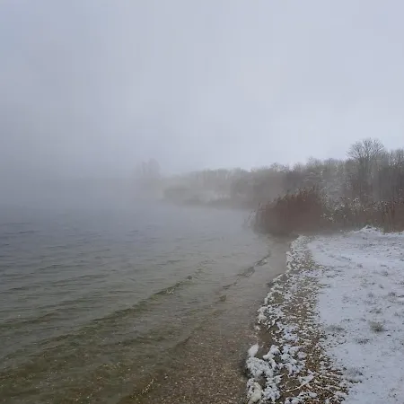 Relax Seenaehe Zum Kulkwitzer アパート