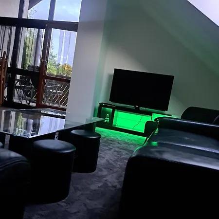 Relax Seenaehe Zum Kulkwitzer アパート